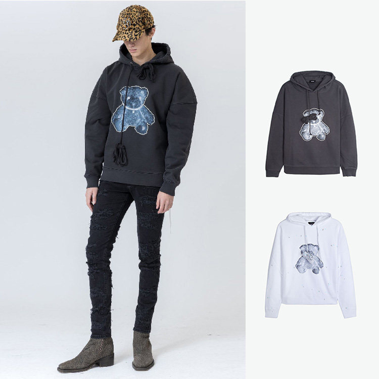 WE11DONE necklace with small Bear patterned hat-shirt positive code WD-TH9-20-118-U