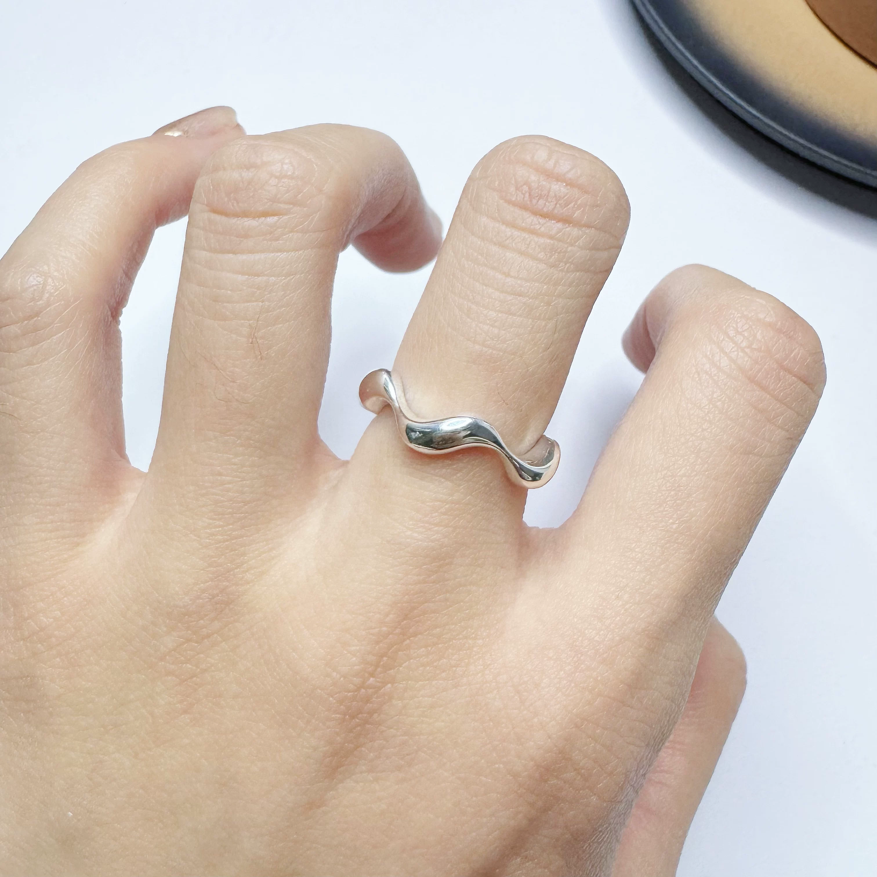 Wavy one size brand small design ring, silver 925 sample