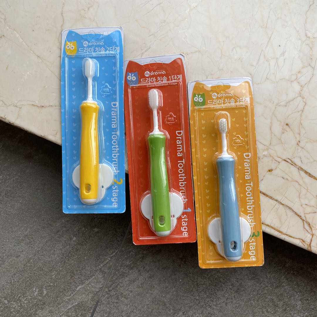 South Korea's baby stage toothbrush packaging box is not good