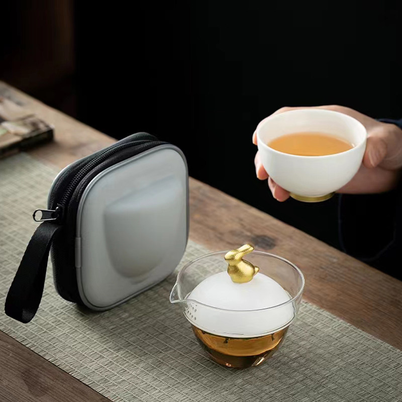 共禾京品 玉兔望月 旅行快客杯 一壶二杯茶具套装 天猫优惠券折后￥59.9包邮（￥159.9-100）赠收纳包