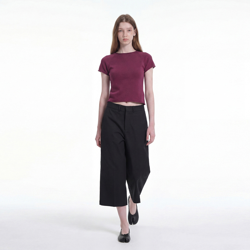 Coie Spring and Summer New Low-Waist Cropped Trousers, Black and White Straight-Leg Versatile Casual Women's Shorts Coie Spring and Summer New Low-Waist Cropped Trousers, Black and White Straight-Leg Versatile Casual Women's Shorts