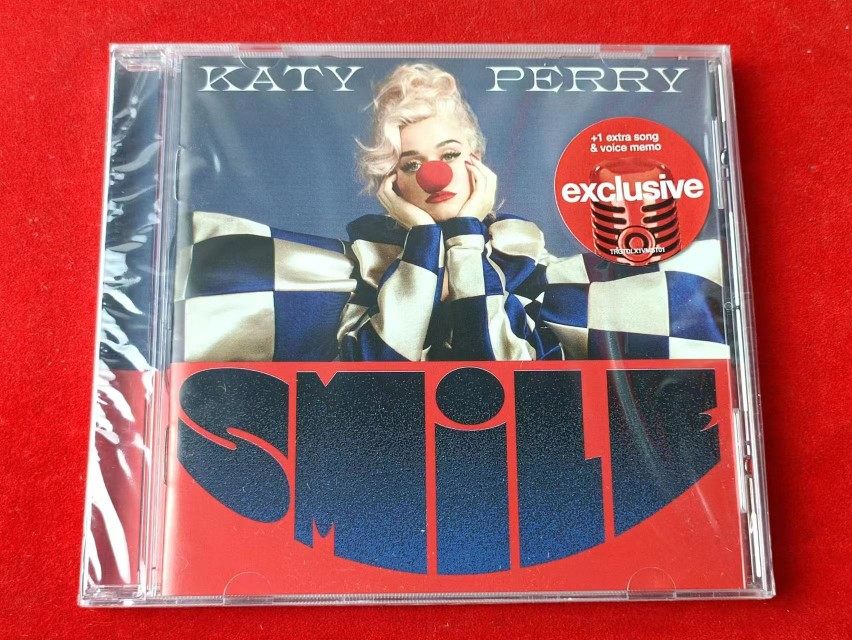 Fruit brother-in-law Katy Perry Smile OM version undemolished-Taobao