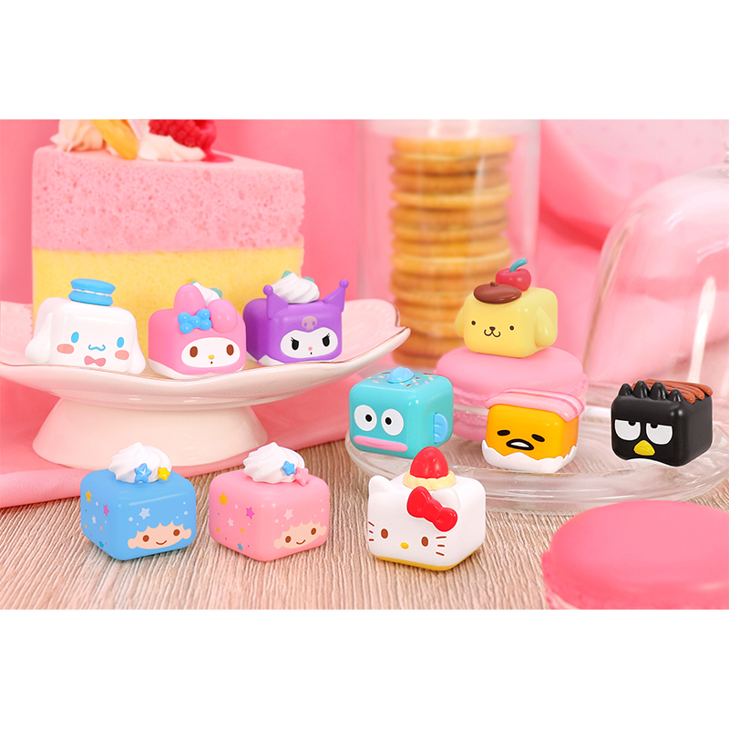 Sanrio Sanrio Co-Branded Dessert Series Mini Cute Figurine Blind Box Creative Toy Decoration