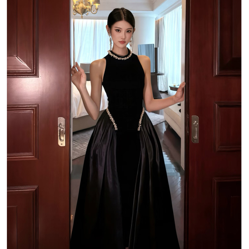 Elegant and Luxurious Sleeveless Black Evening Gown, Light Luxury Niche Style, 2026 Host Banquet Birthday Coming-Of-Age Ceremony Elegant and Luxurious Sleeveless Black Evening Gown, Light Luxury Niche Style, 2026 Host Banquet Birthday Coming-Of-Age Ceremony