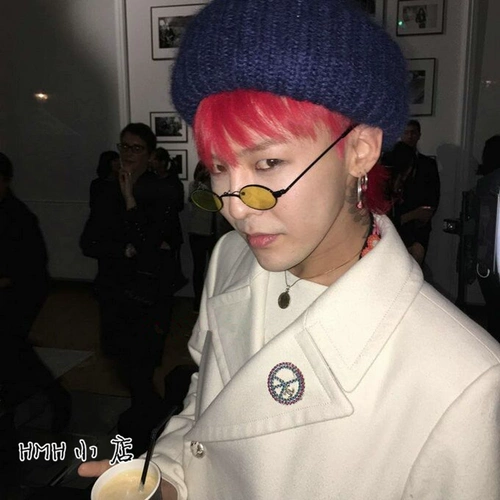 Брендовые металлические ретро солнцезащитные очки подходит для мужчин и женщин для влюбленных на солнечной энергии