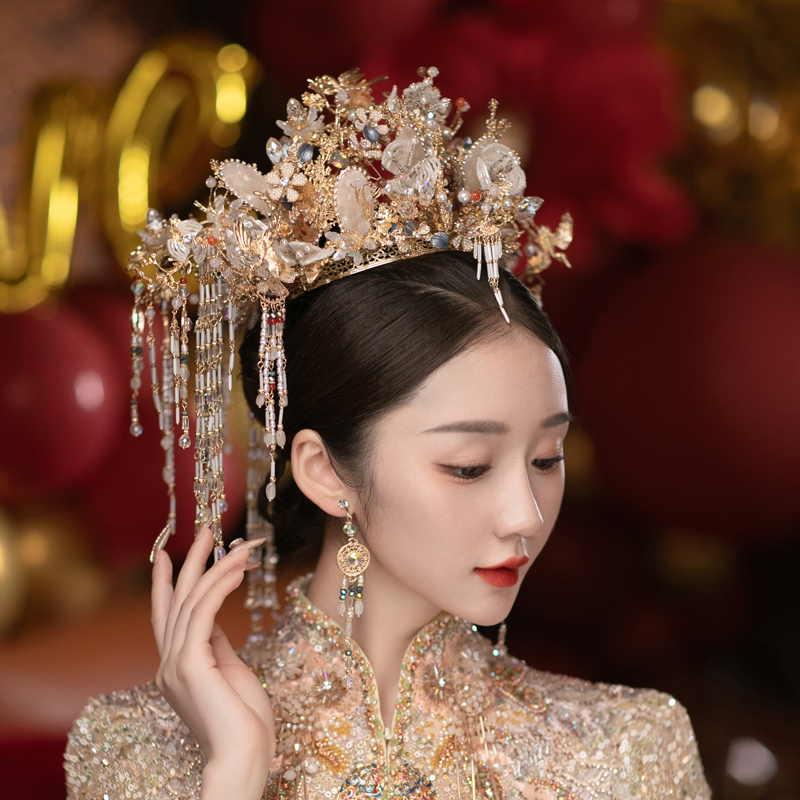 Chinese crested crested golden pearl streaming Su Longfeng Hangong Wedding Atmosphere Classical Palace Court Hanfu Wedding Show and Accessories Accessories