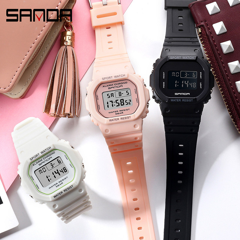 Small Tetris Watches Women Ins Wind Sports Luminous digital electronic meters First high school high school students waterproof and anti-fall children