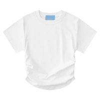 Белая футболка