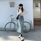 Джинсовая юбка, длинная юбка, высокая талия, средней длины, в корейском стиле, с акцентом на бедрах