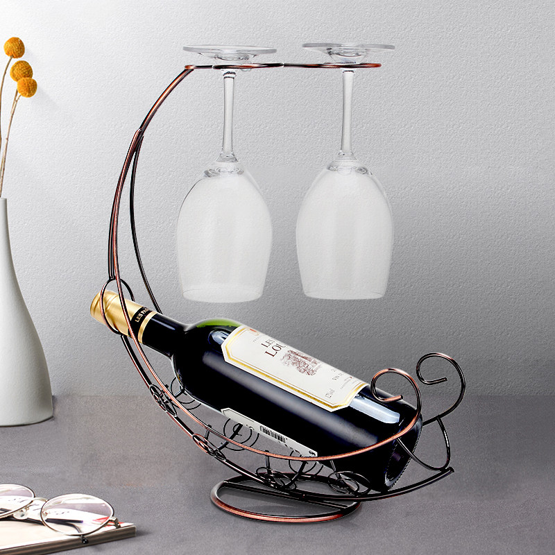 什么材质的红酒架适合现代家居装饰？