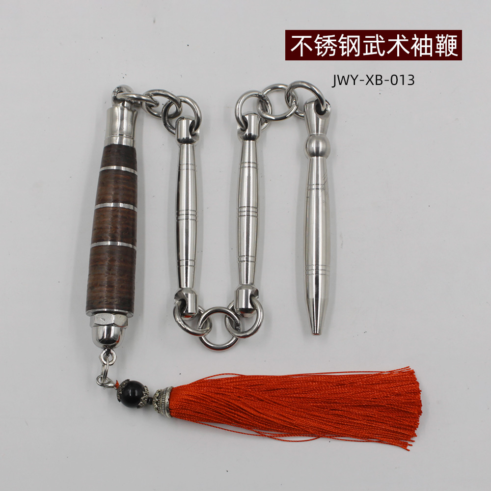 实心武术袖鞭不锈钢传统三节鞭四节鞭五节鞭：传承经典，铸就武魂