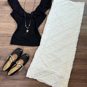2025 Summer Suit Women's French Design Small Flying Sleeve Black Top High Waist Slim Lace Slit Skirt