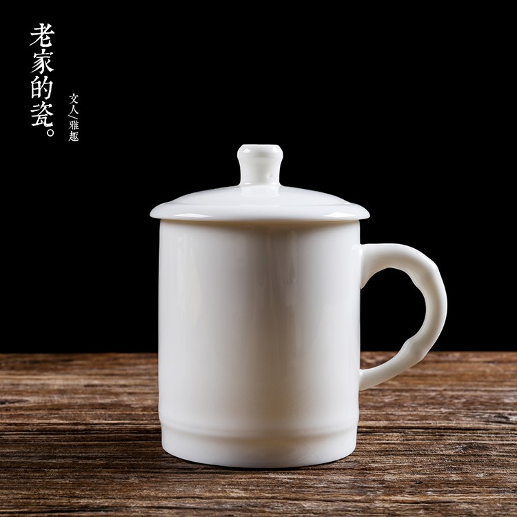 Defied White Porcelain Handmade Office Meeting Cup Home Tea Cup Ceramic Mark Cup Custom Handle With Lid