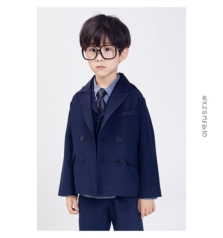 Children's suit suit boy Western-style flower gown The piano plays out the four sets of toddler's handsome jacket spring and autumn