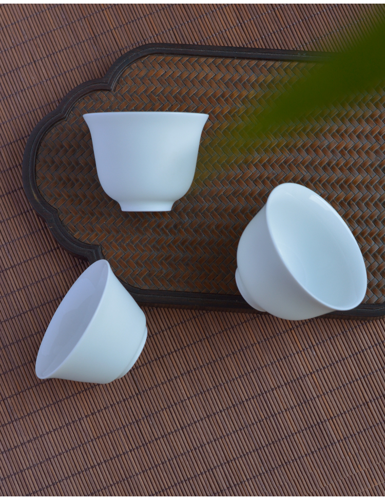 White porcelain cup single cup one cup suit household jingdezhen ceramic tea set heat pure White master cup of black tea