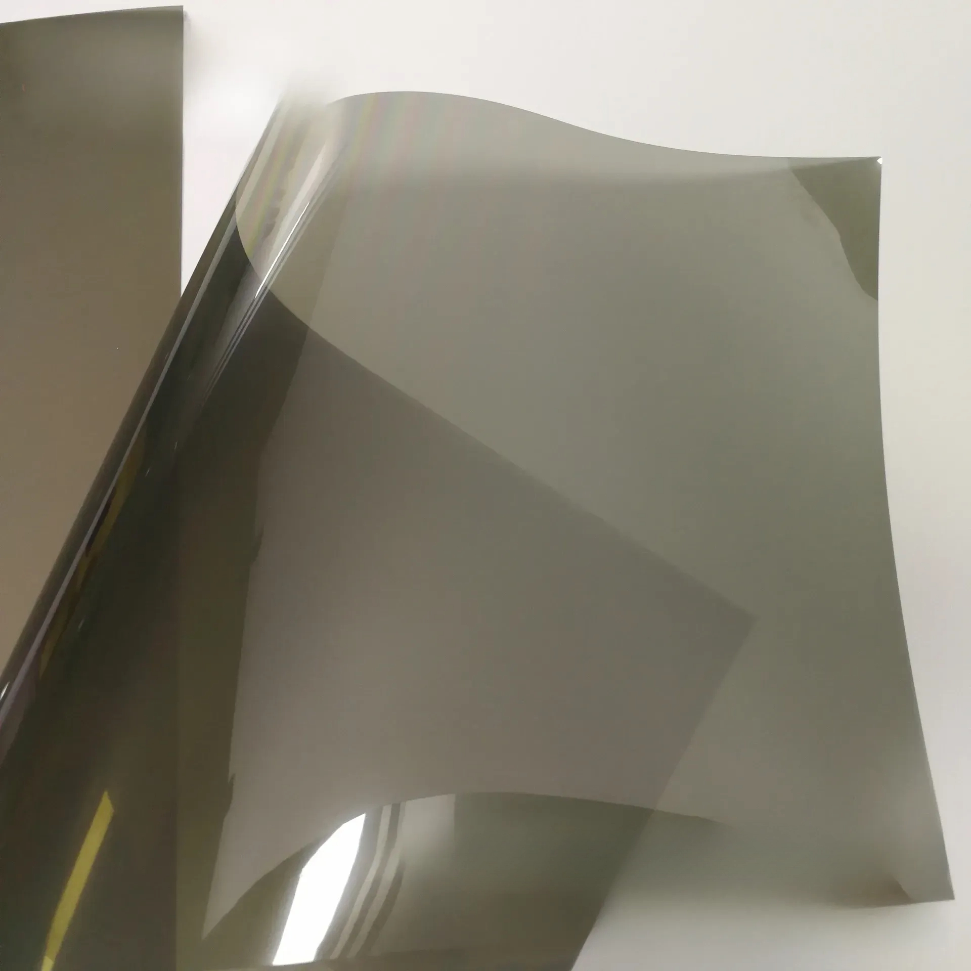 2 pieces of polarizing film thickened angle film paper convenient standard pressure screen transmissive polarizer LCD screen display