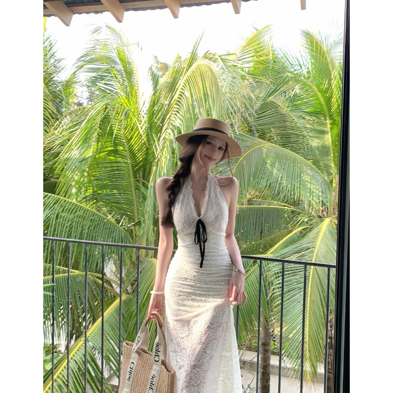 Purely Sensual Vacation-Style Backless Halter Dress for Women, Summer Hollow-Out Bodycon Dress, Slim-Fit Lace Patchwork Long Dress, Sleeveless