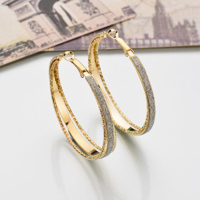 European and American pop rock nightclub series frosted cirque ear pin temperament trendy crystal earbuke 100 lap ornament female