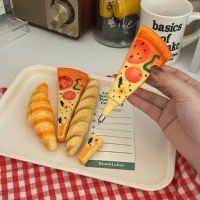 Пицца (на спине есть магнитный камень)