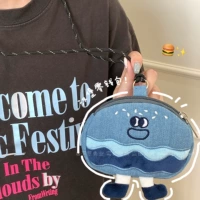 Джинсовая сумочка на шею