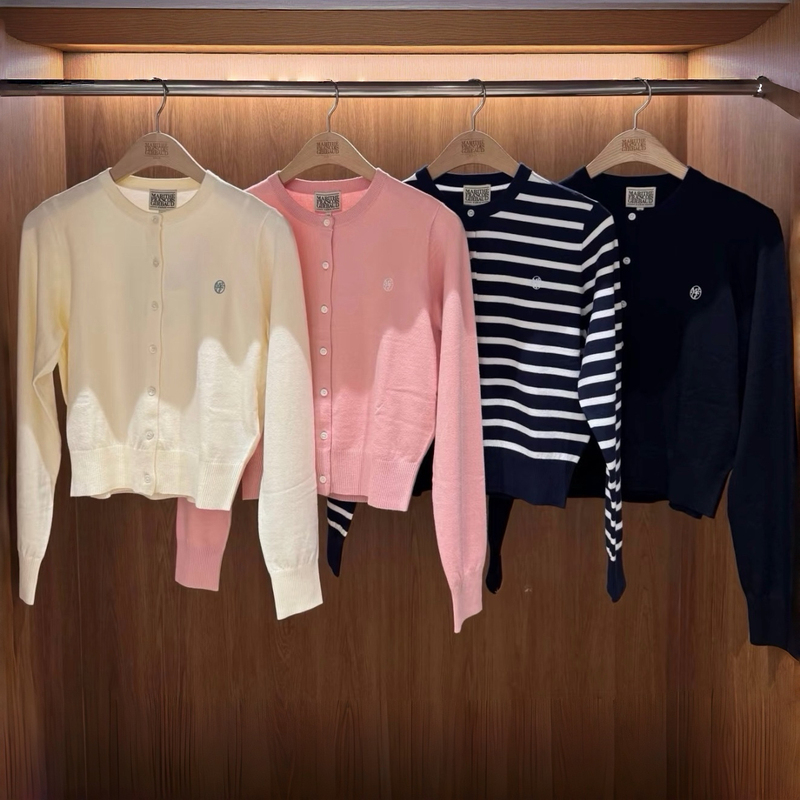 In-Stock in China! Authentic Korean Marithe New Round-Neck Knit Cardigan Jacket + Vest Set Two-Piece Set