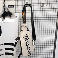 Белая подвеска, значок