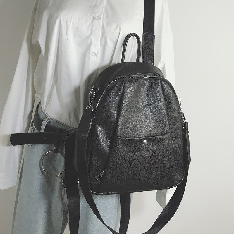 Campus students small shoulder bag female 2019 new contrast color simple joker small backpack super fire bag Korean version