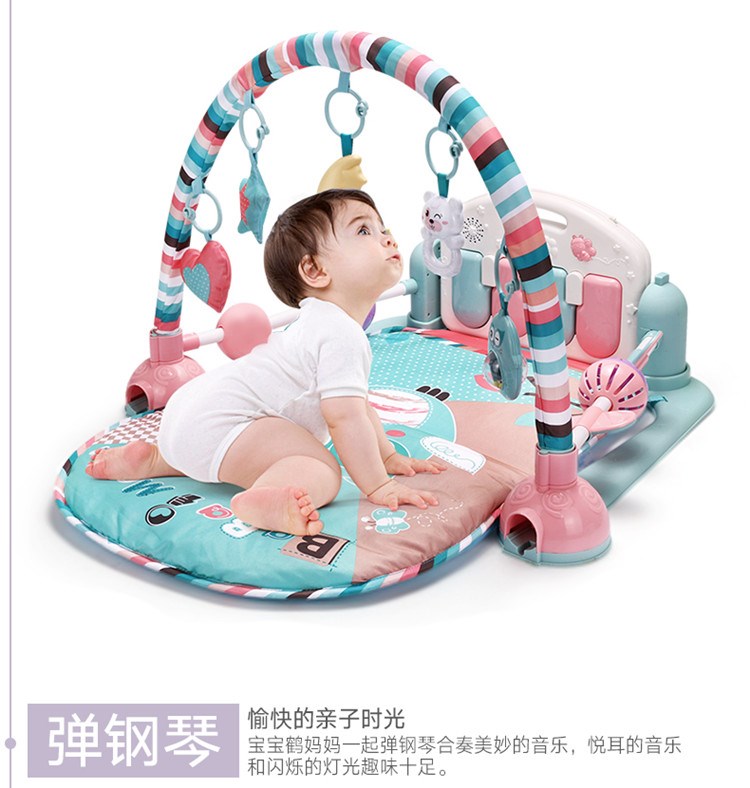 Bộ quà tặng sơ sinh mùa xuân và mùa hè cho bé - Bé bò / Học cách đi bộ / Thể dục đồ chơi cho trẻ 3 tháng tuổi
