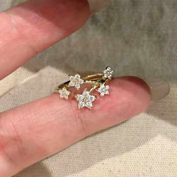 Exquisite niche middle-aged style golden starry sky full of stars ring versatile commuting meteor shower five-pointed star women's ring