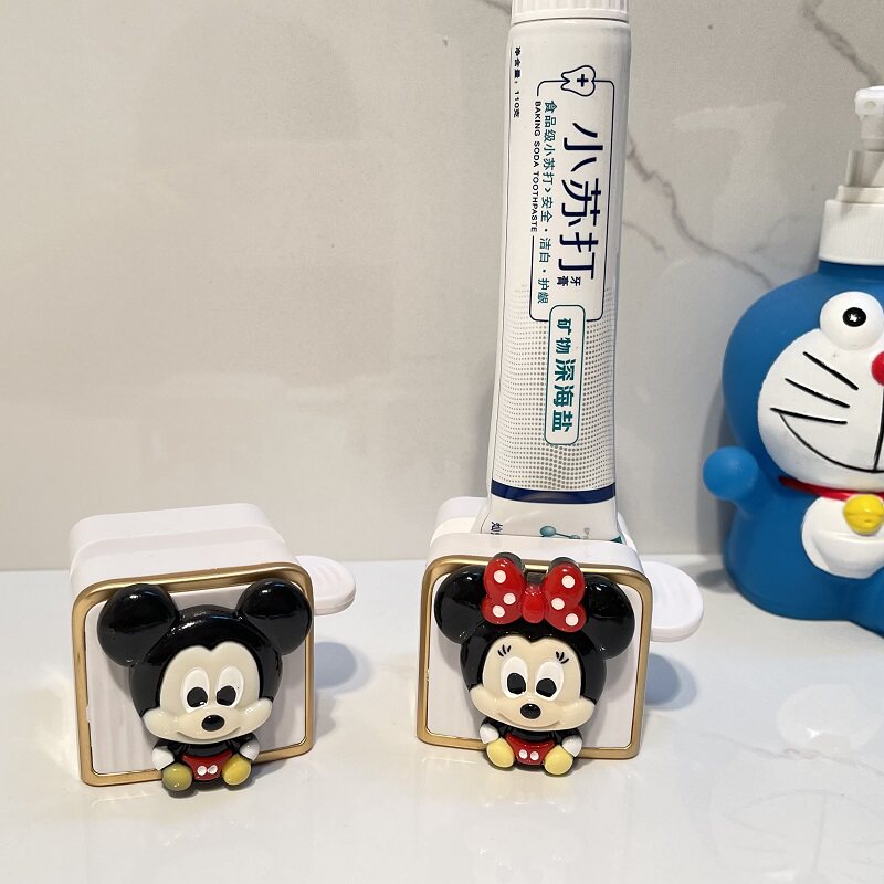 Squeeze Toothpaste Thever Cartoon Cute Children Toothpaste Squeezer Squeeze face milk dressing room Manual squeeze toothpaste clips