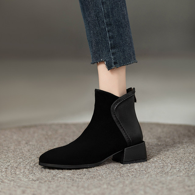 British style leather thick heel pointed toe short boots women's 2022 new spring and autumn single boots are thin in the middle heel rear zipper and ankle boots