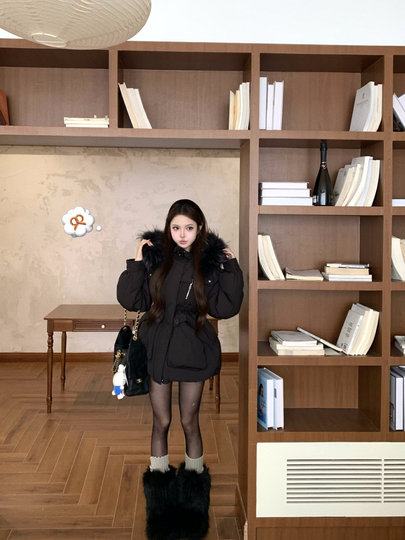 Off-white fur collar hooded down jacket women's winter new thickened warm design mid-length zipper jacket