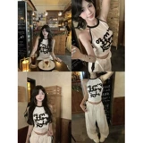 Белая дизайнерская майка топ, облегающий крой, тренд сезона, по фигуре