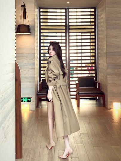 High-end temperament double-breasted windbreaker for women winter new retro khaki casual long over-the-knee coat jacket