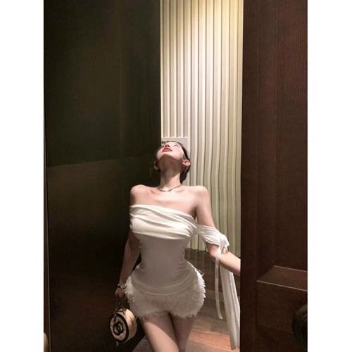 Белая летняя футболка с коротким рукавом, корсет, облегающий крой, в обтяжку, по фигуре