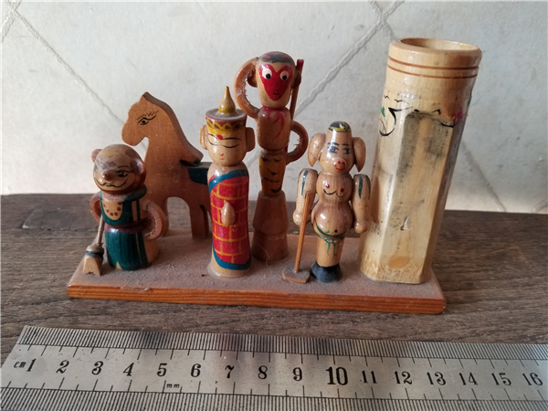 Old pen holder Journey to the West Master and apprentice