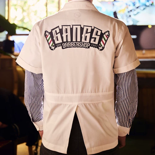 Пользовательский логотип Специальная стрельба для парикмахерской рабочей одежды парикмахерская рабочая одежда, парикмахерская ретро -мода свободная версия рабочей одежды