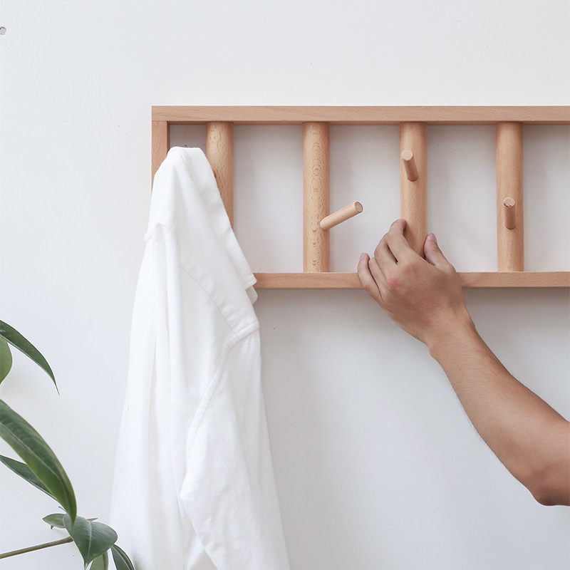 Solid wood wall-mounted hanger Japanese style entry into the door wall Creative swivel hook containing decorative hanging hanger