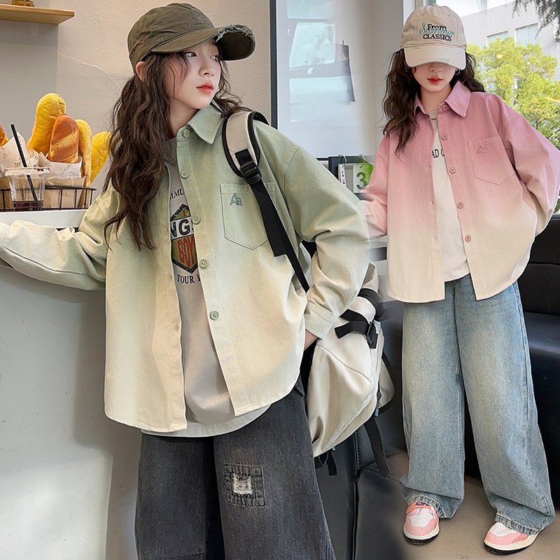 女の子の長袖シャツ春と秋の新作11歳12歳の女の子13歳のおしゃれなトップス15歳の吊り染めグラデーションカラーの薄いコート