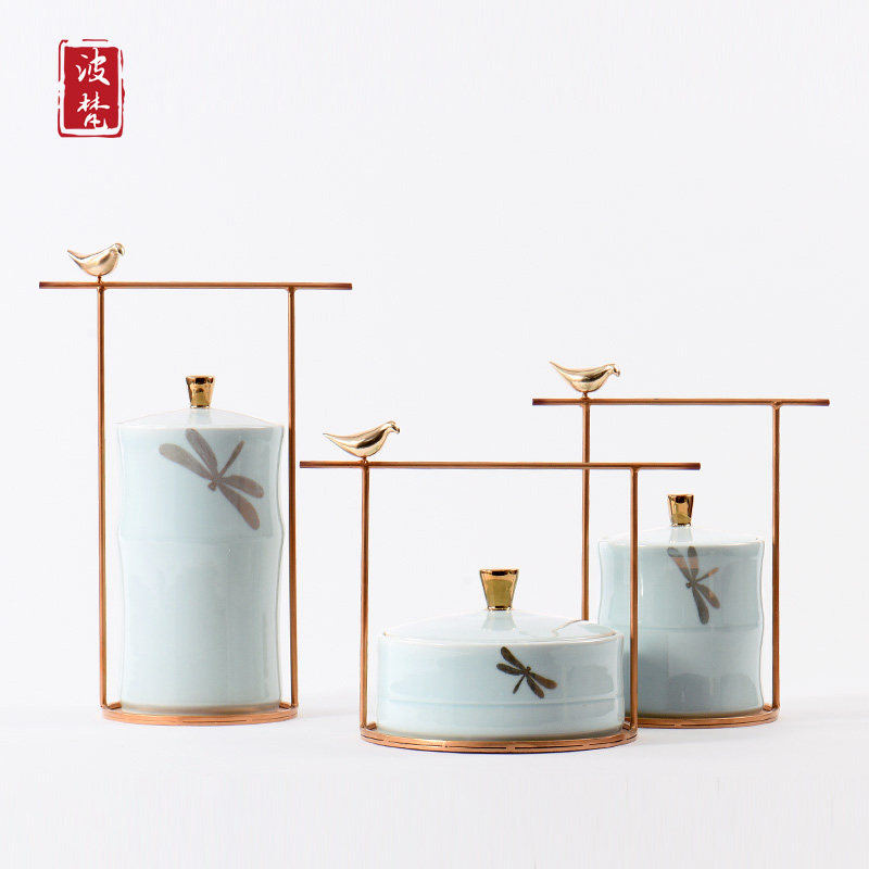 New Chinese Living Room Ceramic Pendulum of Creative TV Cabinet Metal Decorations Furnishing Wine Cabinet-like Room Soft Dress