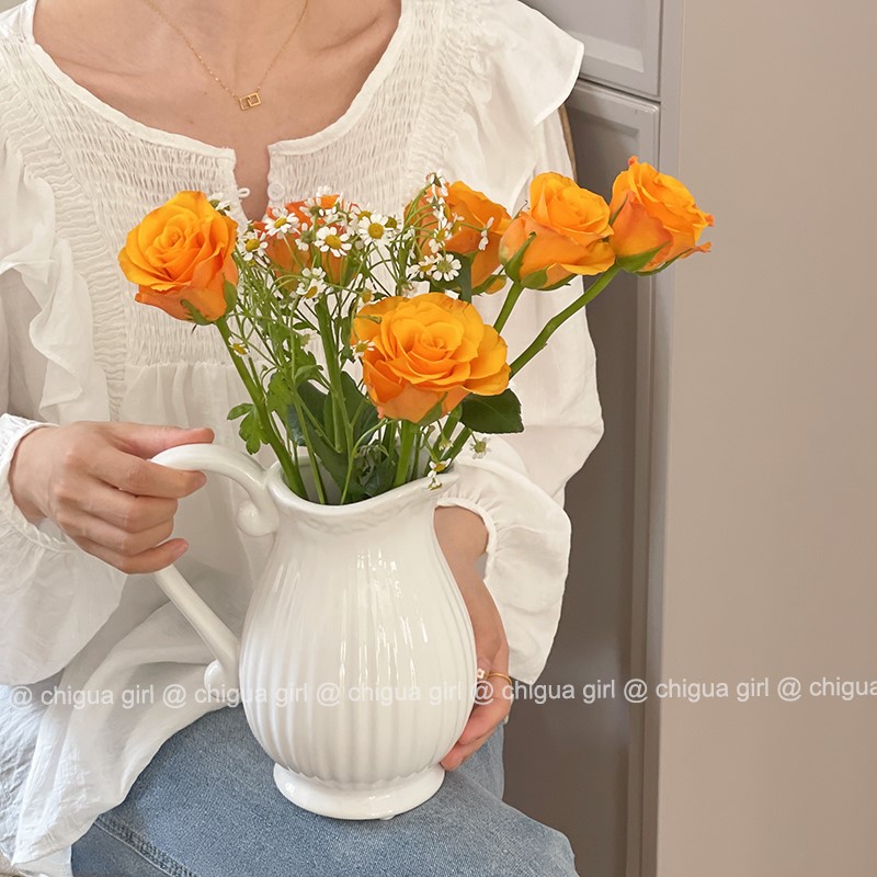 Retro in Fengzhuang ceramic milk pot creative simple European style Superior Living Room Flower Decoration