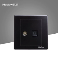 От черного телевизионного компьютера