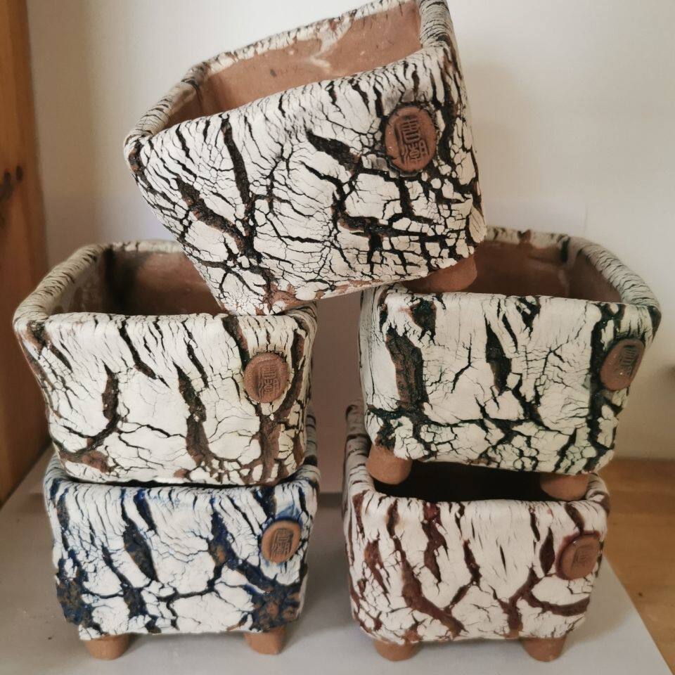 Tang Burst Flower Pot multi-meat Breathable Flower Pot internal caliber 8 cm generous with legs 7 6 cm