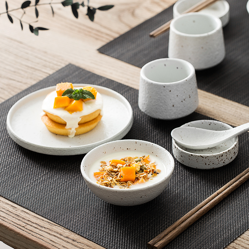 Japanese characteristics on ceramic hotel a dinner table set, informs high - grade star club restaurant dishes dish four pieces