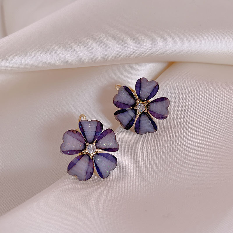 Purple Flowers Earrings 2021 The new wave is small and delicate, with a high sense of advanced sensation retro-ear-buttoned female