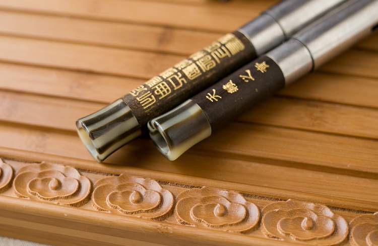 Nhạc cụ Hạc đen Loại biểu diễn chuyên nghiệp Cây trúc tím Ống đôi nằm ngang Bầu sậy dày / - Nhạc cụ dân tộc