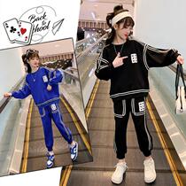 Girls Spring Clothes 2022 new Yang Gas Childrens Network Red Spring Clothes in the elder spring and autumn garment two pieces