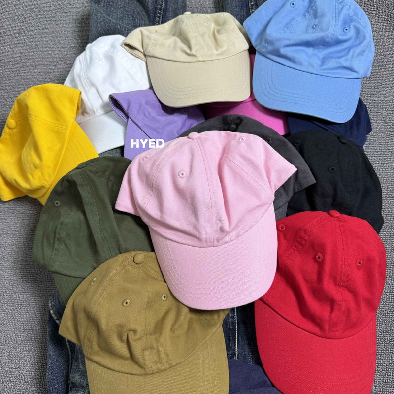 Haolai New Store Medieval Multi-Color Pony Embroider Soft Top Washable Peaked Cap Can Sweep Men's and Women's Preppy Style Curved Brim Hat