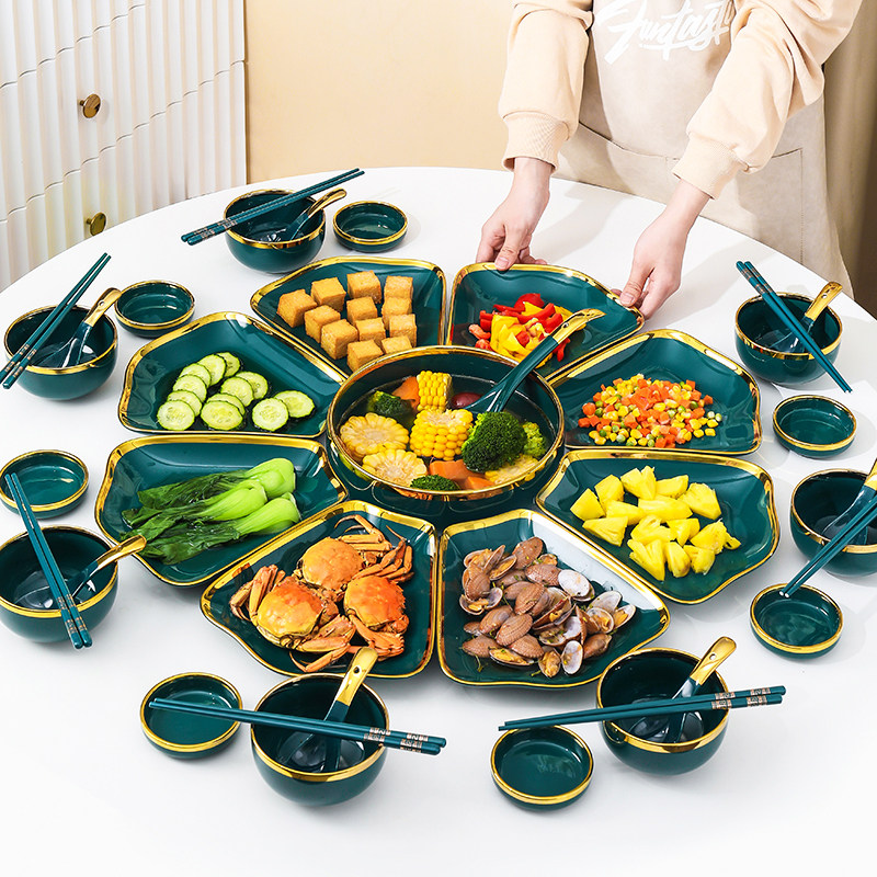 McAllen Chinese New Year's Eve tableware set dish plate plating fan plate reunion ceramic combination platter light luxury style