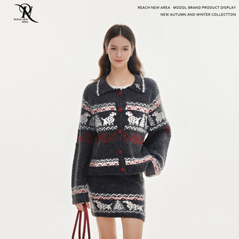 Reach original spring and autumn puppy fair isle women's dark gray retro knitted sweater jacquard jacket skirt